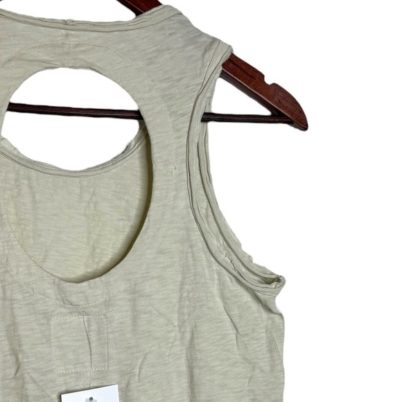 Chaser Sleeveless Tank Top Keyhole Back Vent Raw Hem Gauze Vanilla Ivory Medium - Picture 12 of 16